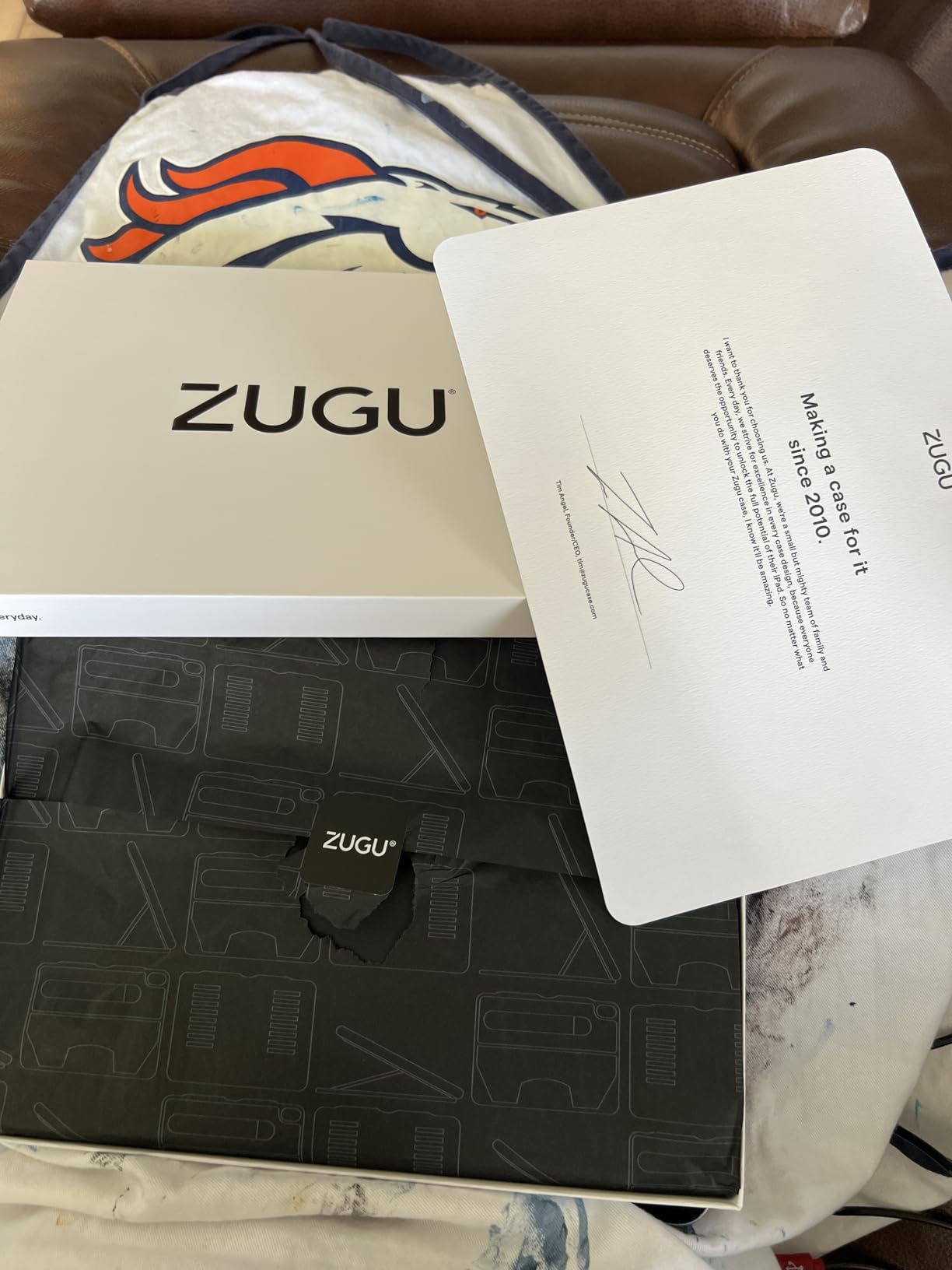 ZUGU Case for iPad 10th/11th Generation (A16) 10.9 inch 2022/2025 [Black] customer photo 2