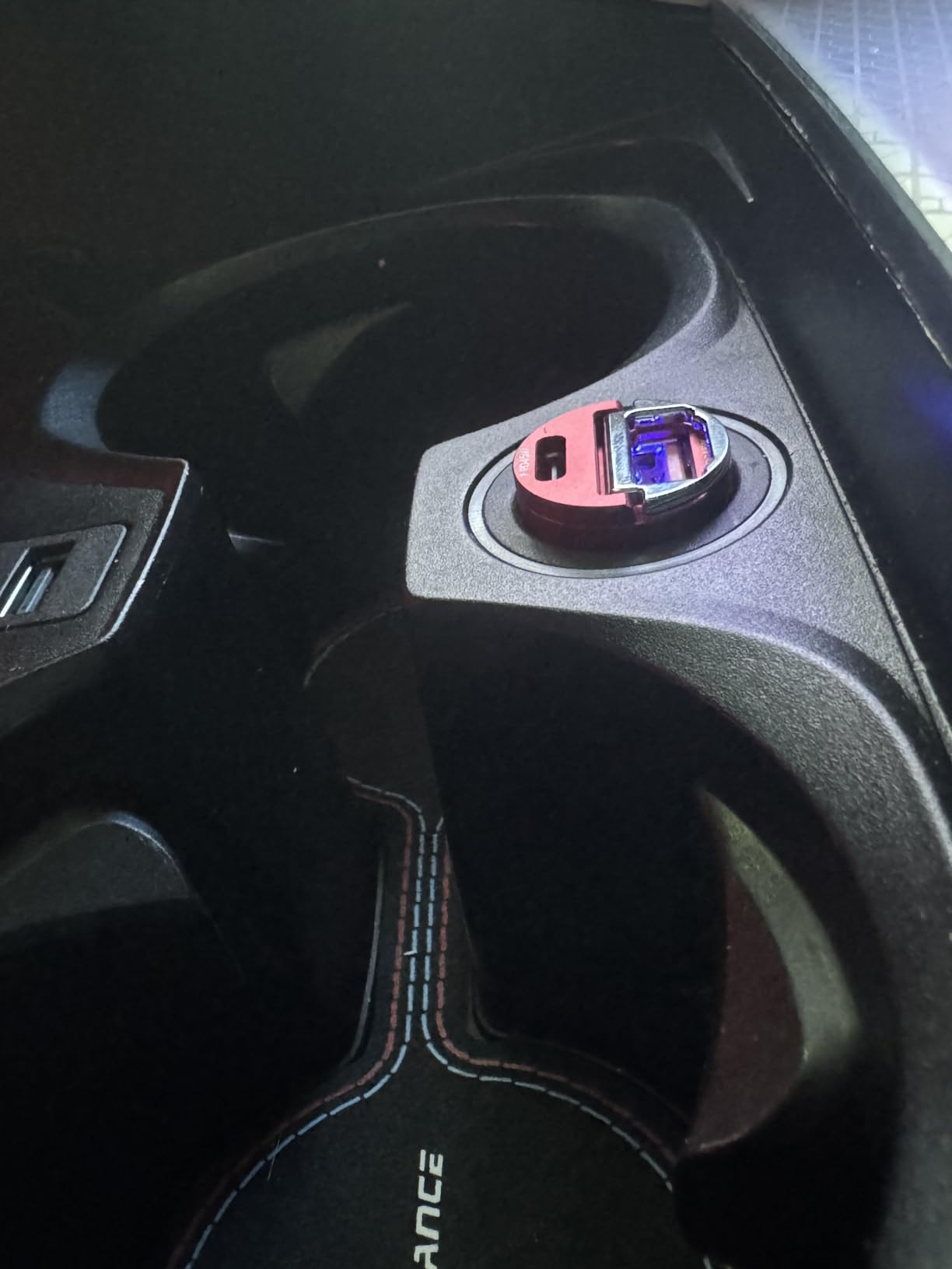 MRGLAS 90W USB C Car Charger Fast Charging [Invisible & All Metal Design] customer photo 2