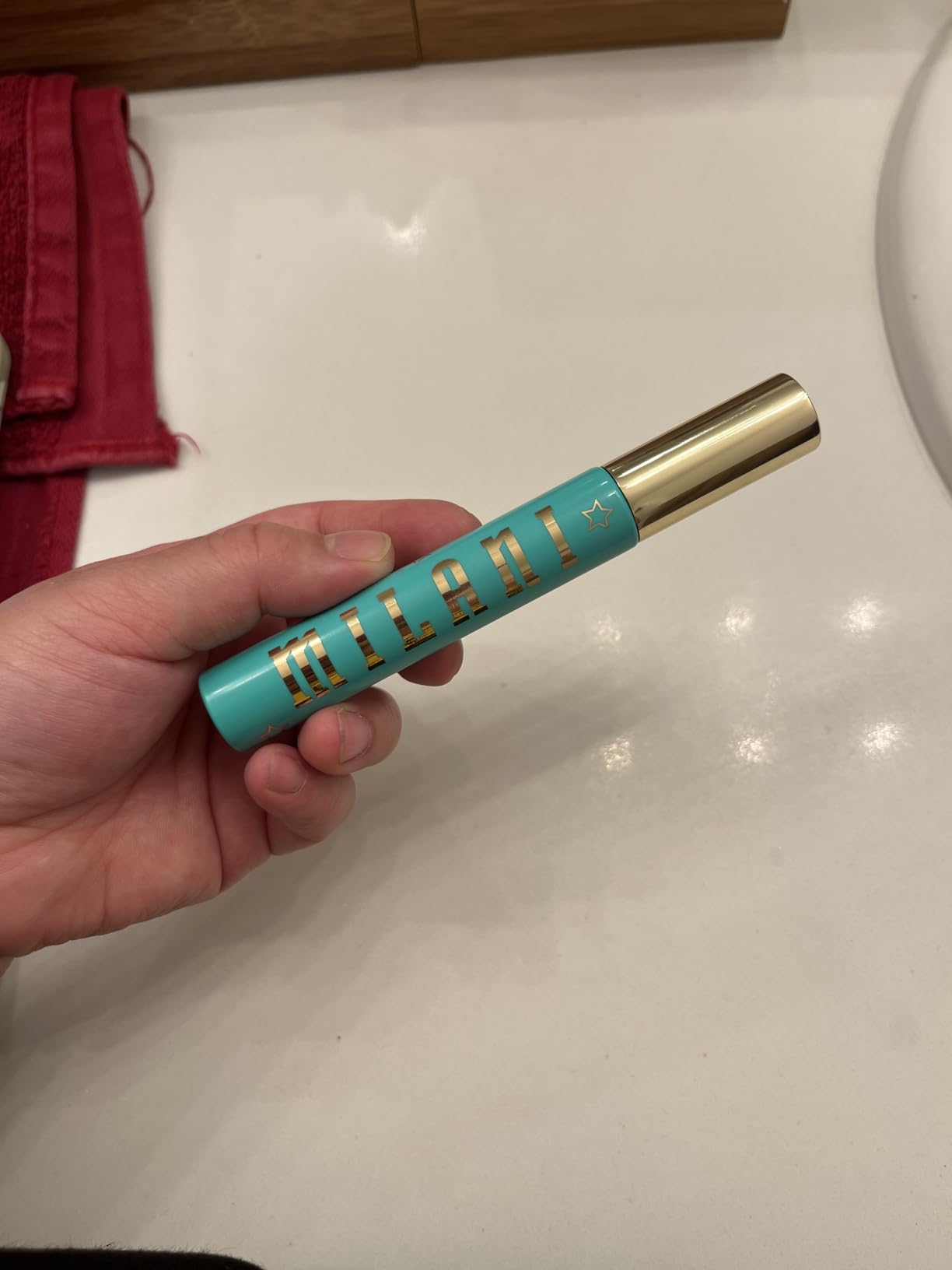 Milani Highly Rated Tubing Mascara for Length, No Smudge Mascara - Black customer photo 1