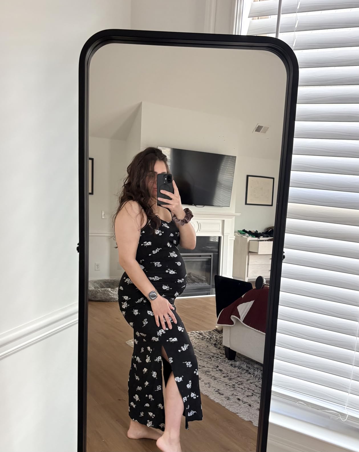 Smallshow Women's Split Long Maternity Dress customer photo 1