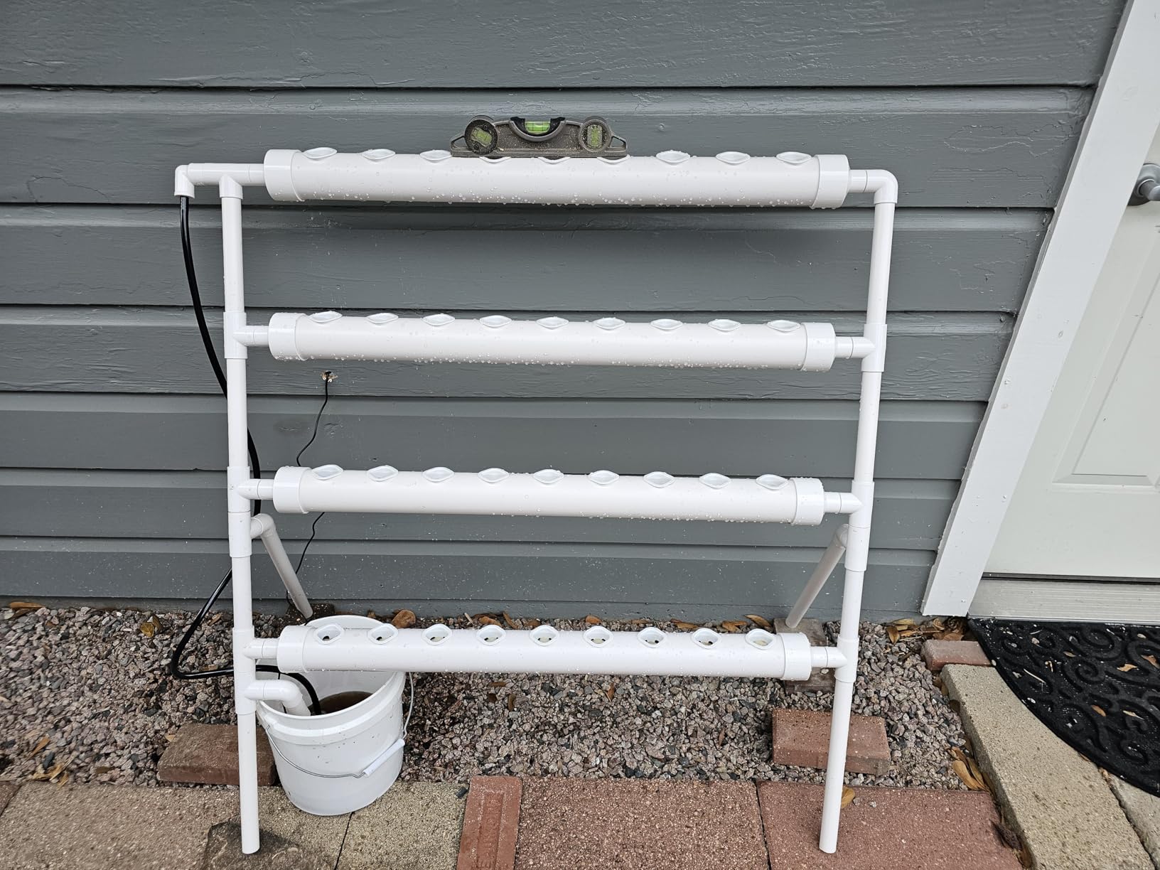 3-Tier 108 Plant Sites Hydroponics Growing System Kit customer photo 2