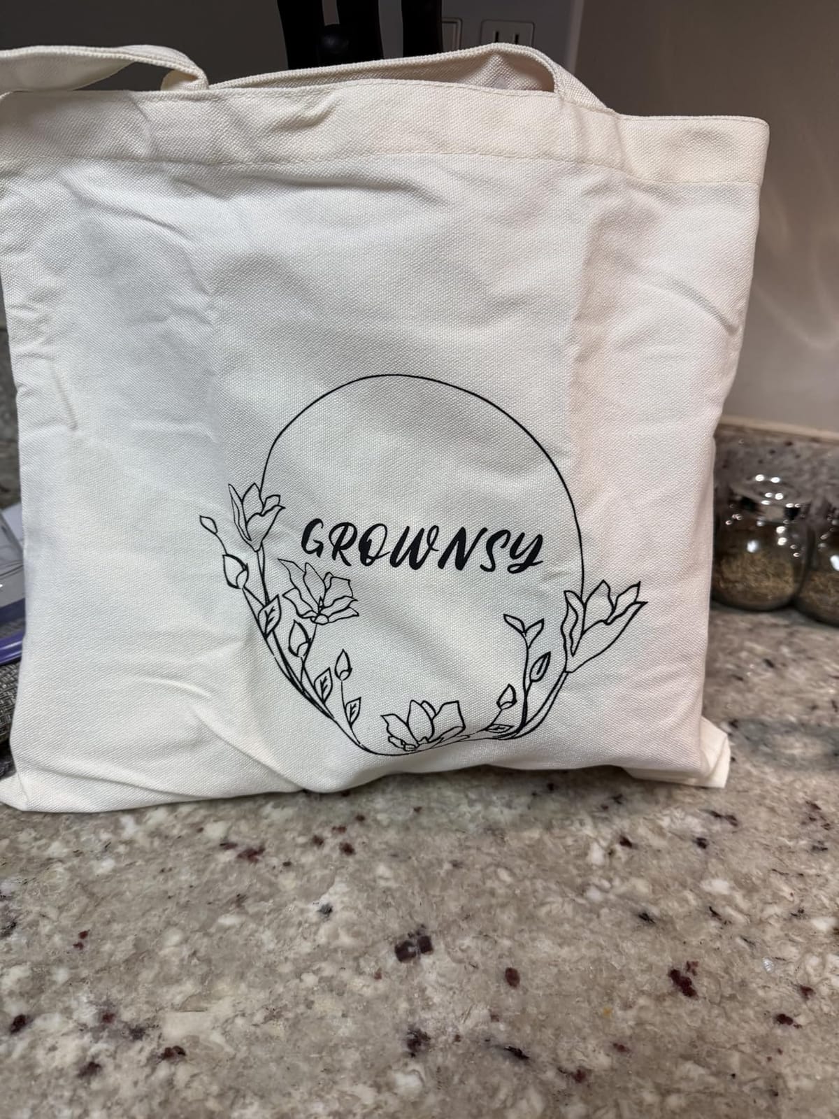 GROWNSY 16pc Postpartum Essentials Recovery Kit for Mom & Baby, Purple customer photo 2