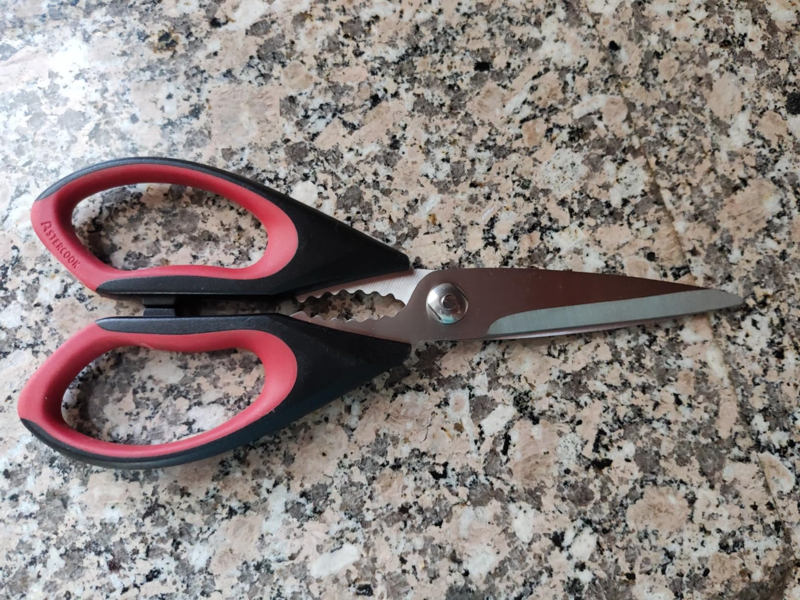 Astercook Kitchen Scissors, 3-Pack Heavy Duty Kitchen Shears with Stainless Steel Blades for Meat, Poultry, Herbs, Vegetables and Packaging, Dishwasher Safe customer photo 2