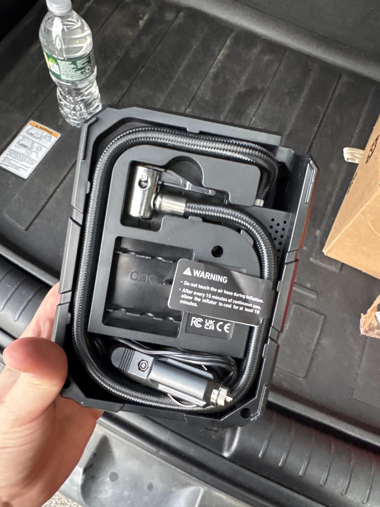 AstroAI S1 Tire Inflator Portable Air Compressor 12V DC with Digital Gauge customer photo 2