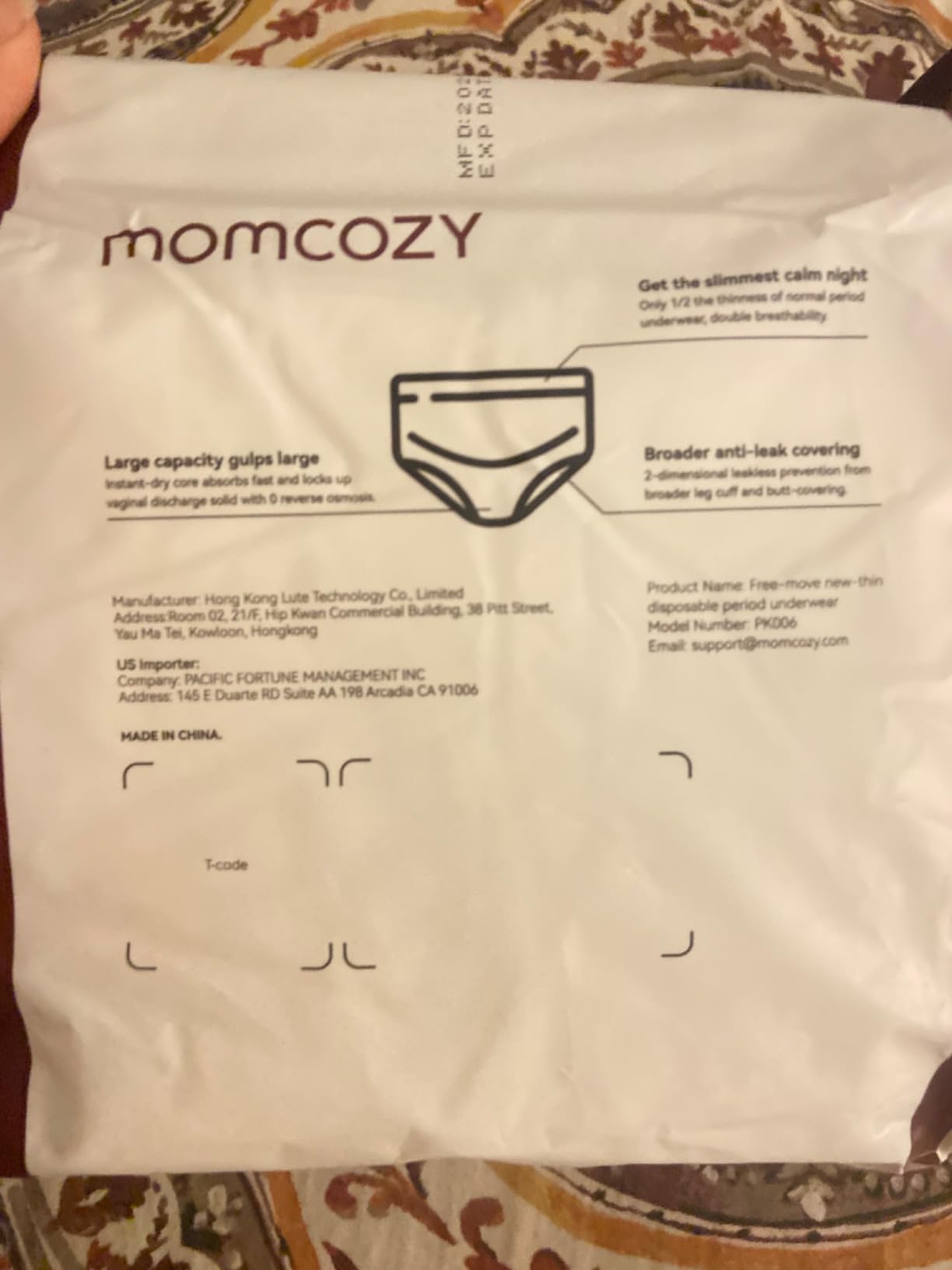 Momcozy Postpartum Disposable Underwear, 12 PCS No Leak New-Thin Built-in Pad Self-Absorbent Free-Move Period Underpants for Women Mothers Moms Labor Delivery Care White customer photo 1