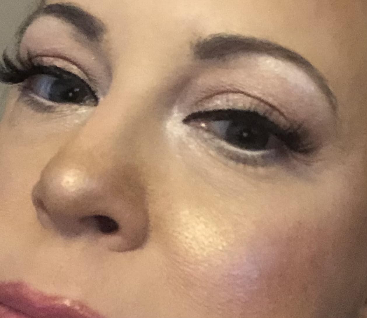 e.l.f. Halo Glow Highlight Beauty Wand, Champagne Campaign customer photo 1