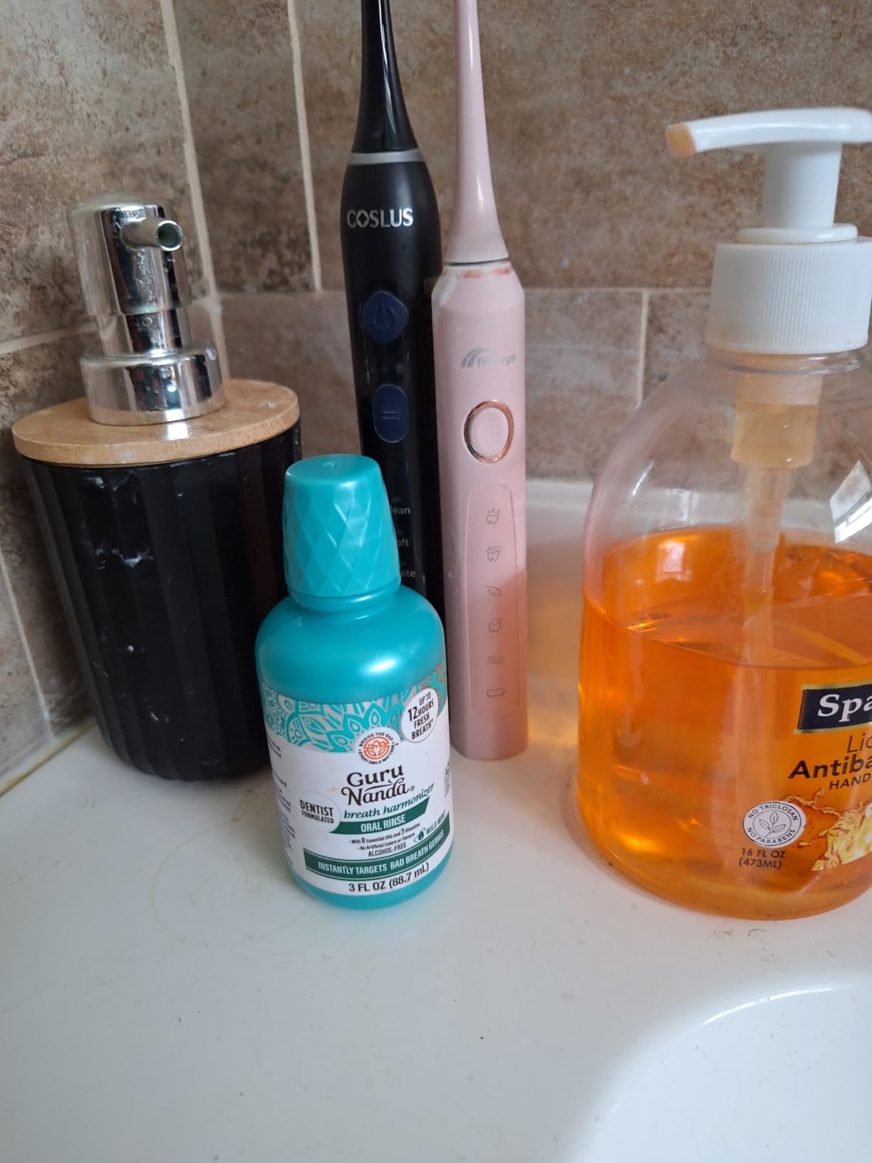GuruNanda Oral Rinse Fresh Breath Mouthwash, ADA-Accepted Alcohol-Free Mouthwash, 7 Essential Oils & Vitamins, SLS & Flouride-Free, Wild Mint, 16 Oz customer photo 2