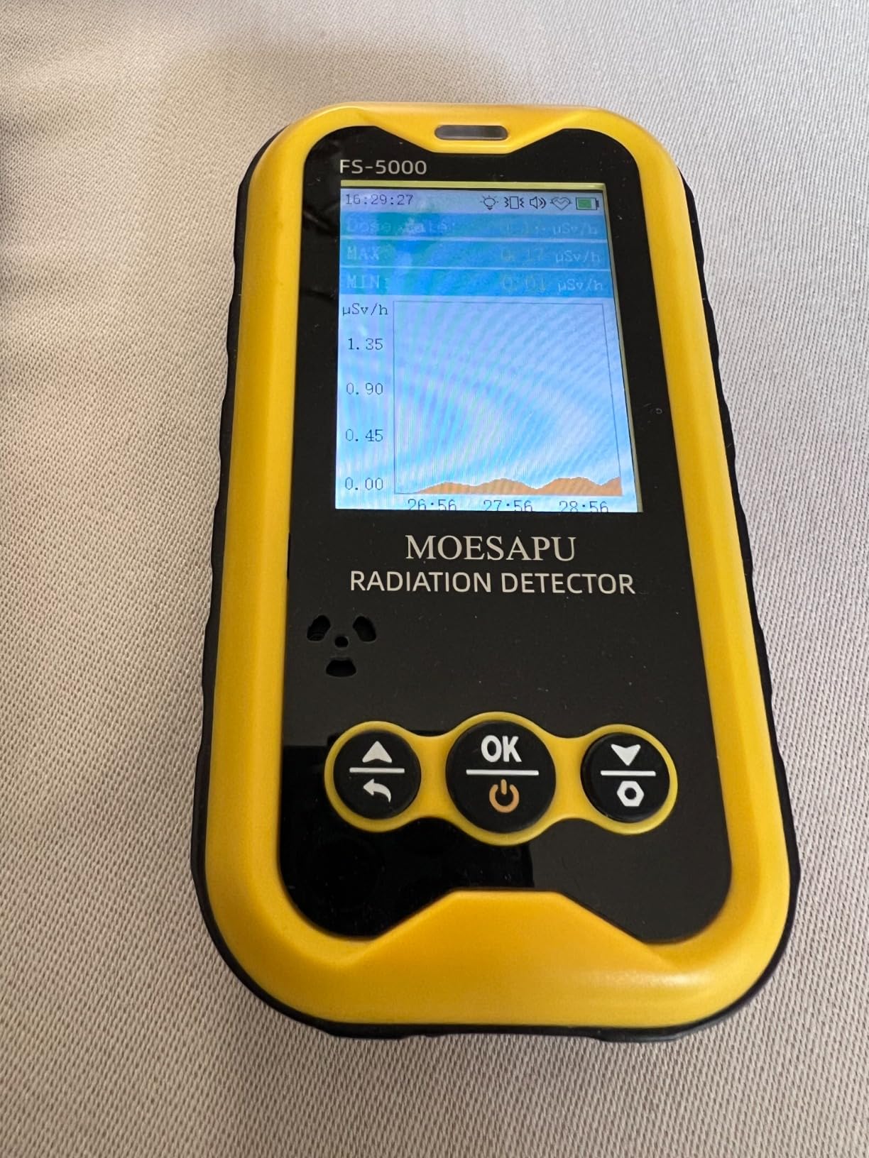 MOESAPU Geiger Counter Nuclear Radiation Detector, Rechargeable Handheld Radioactive Dosimeter with 2.4“ TFT Display GM Tube Detects X Ray Beta Gamma Portable Radiation Testing Device, FS5000 (Yellow) customer photo 2