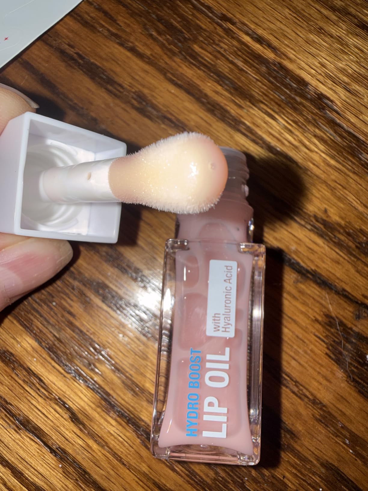 Neutrogena Hydro Boost Lip Oil, Light Pink, .2 fl. oz customer photo 1