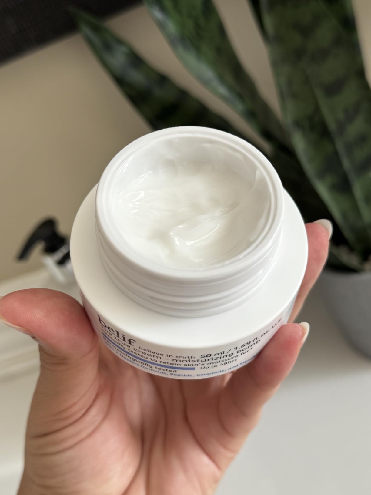 belif Moisturizing Bomb – Daily Ceramide Moisturizer with Peptide & Squalane, 48hr Hydration & Anti-Aging Cream, Milky & Lightweight, Restores Skin Barrier, Korean Skincare, 1.68 fl oz (50ml) customer photo 2