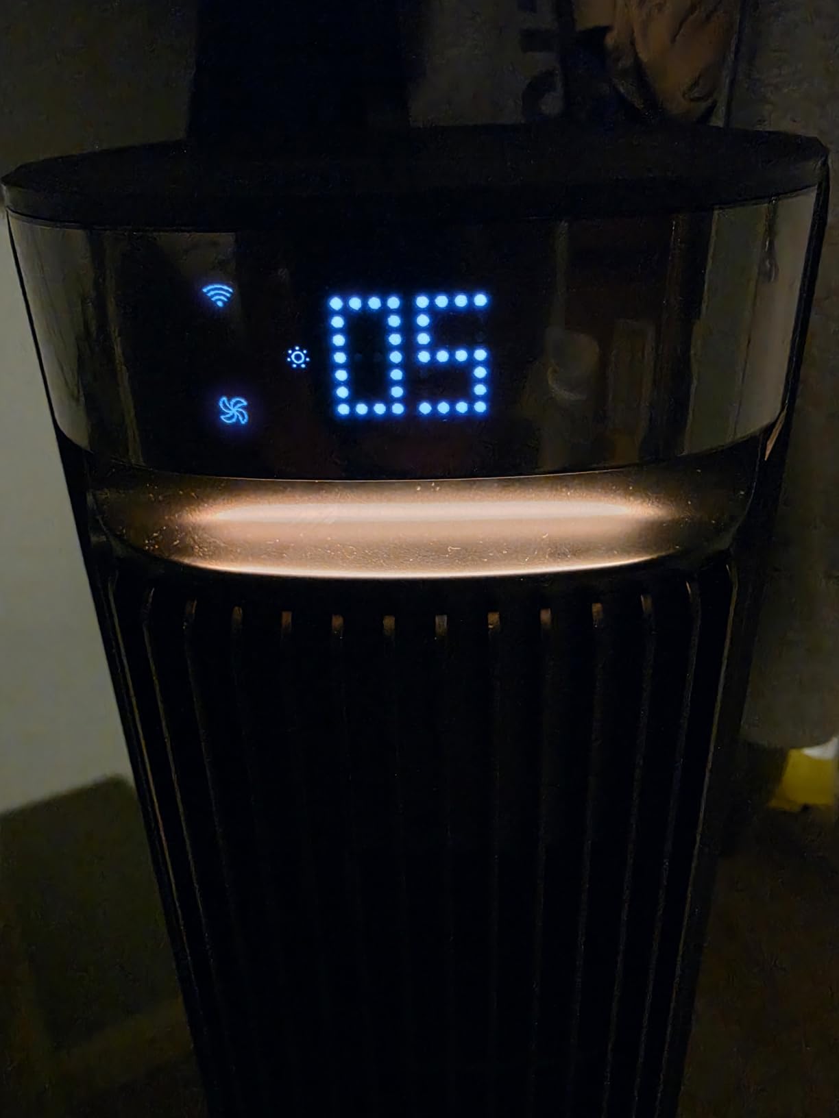 GoveeLife 42 in. Tower Fan, 150 Deg Oscillation, 5 Modes 12 Speeds, Black customer photo 2