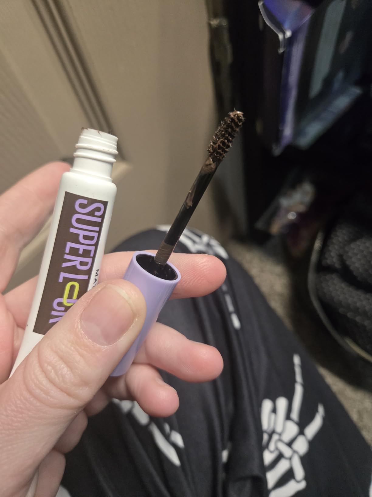 Maybelline Super Lock Brow Glue Eyebrow Gel, Lightweight Brow Gel For Up To 24HR Hold, Clear, 1 Count customer photo 1