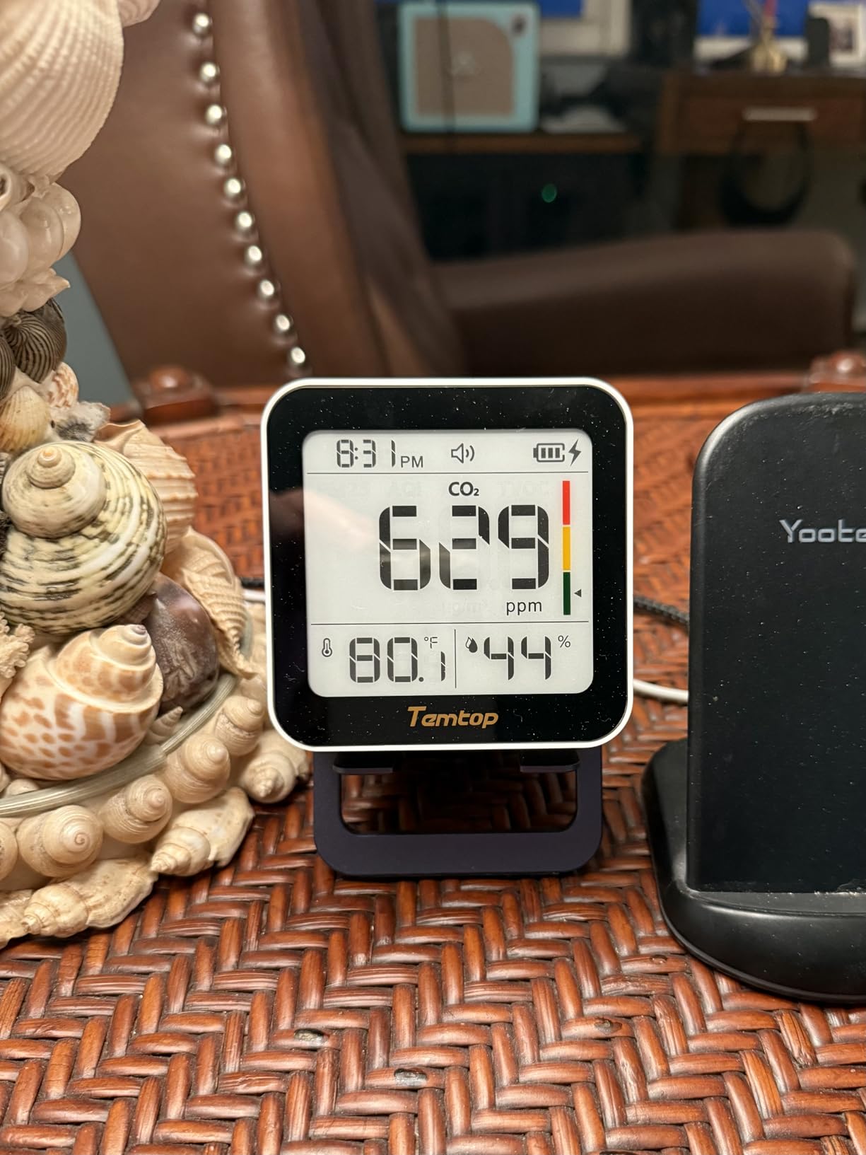 Temtop M10+ 6-in-1 CO2 Meter & Indoor Air Quality Monitor customer photo 2