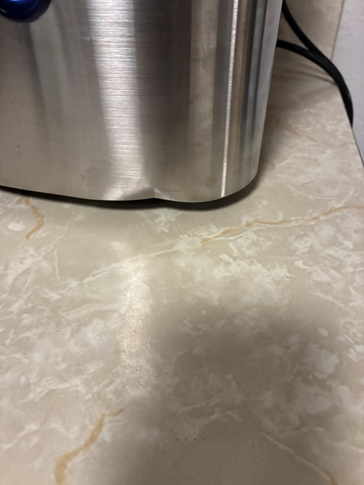 EUHOMY Ice Maker Countertop with Handle, 9 Ice Cubes Ready in 6 Mins customer photo 1