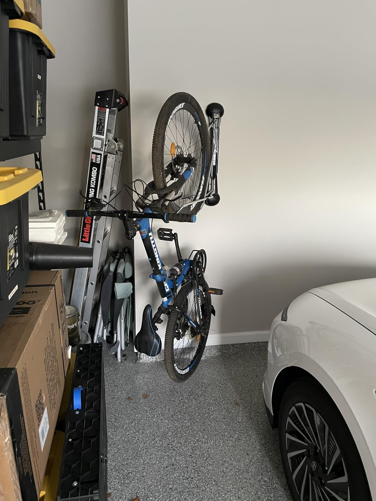Steadyrack Swivel Bike Wall Mount, Vertical Mountain Bike Rack, Garage customer photo 2
