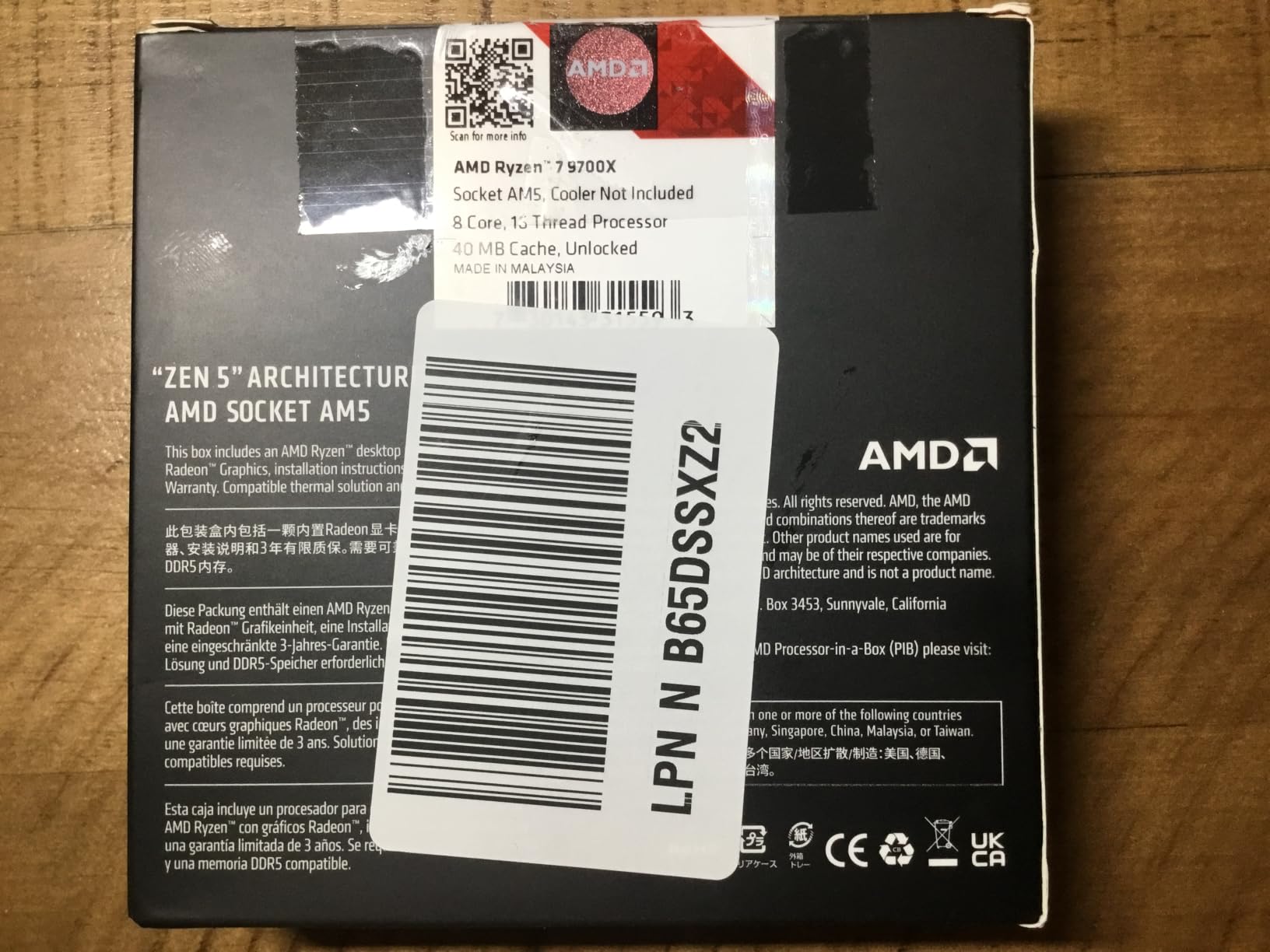 AMD Ryzen™ 7 9700X 8-Core, 16-Thread Unlocked Desktop Processor customer photo 2
