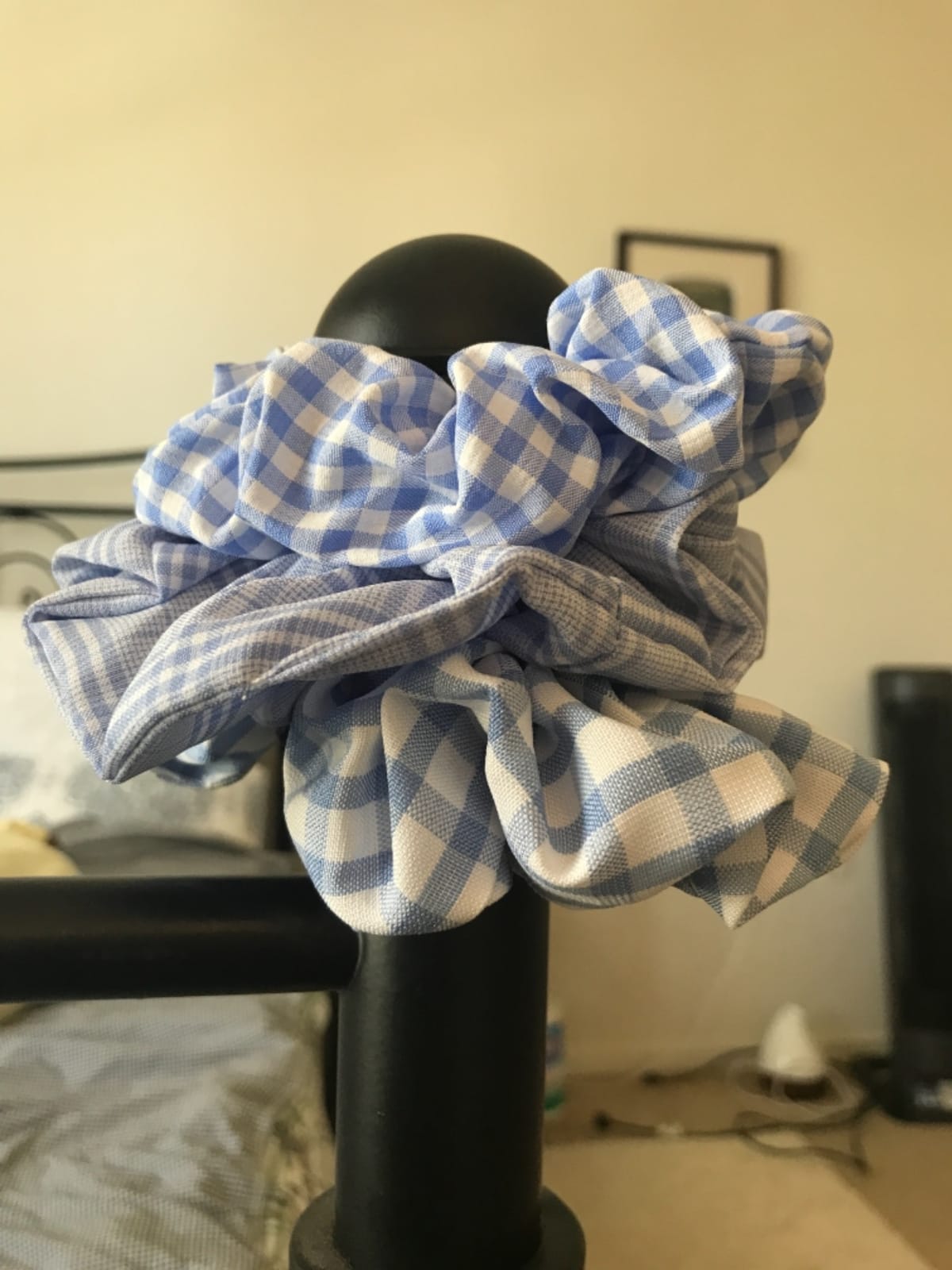 Hair Scrunchies for Women - Hair Ties No Damage Both for Thick Hair or Thin Hair Curl Hair No Crease Gray Scrunchies Ponytail Holder No Hurt Your Hair customer photo 1