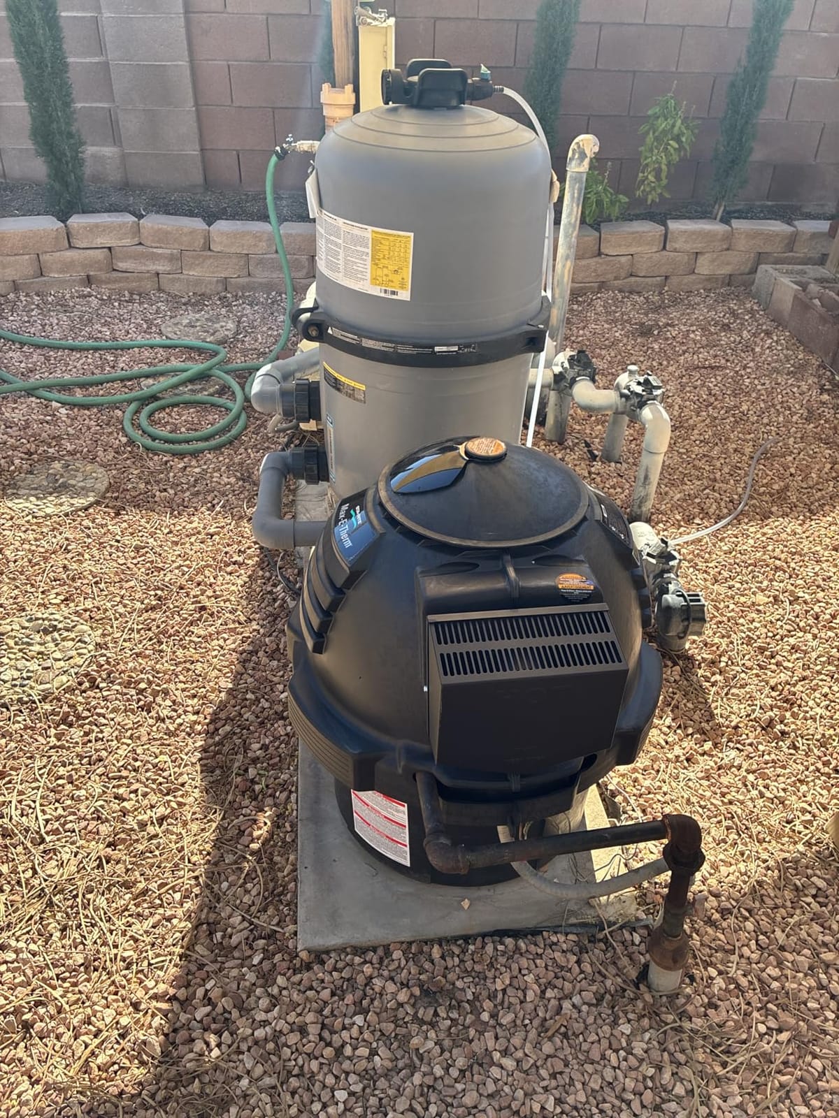 Pentair | SR400NA | Max-E-Therm 400,000 BTU Natural-Gas Pool & Spa Heater – High-Efficiency Low-NOx Residential/Commercial In-Ground Heater customer photo 1