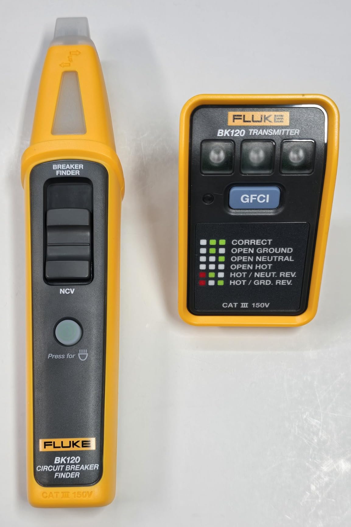 Fluke BK120 SmartTrace Breaker Finder and Socket Tester customer photo 1
