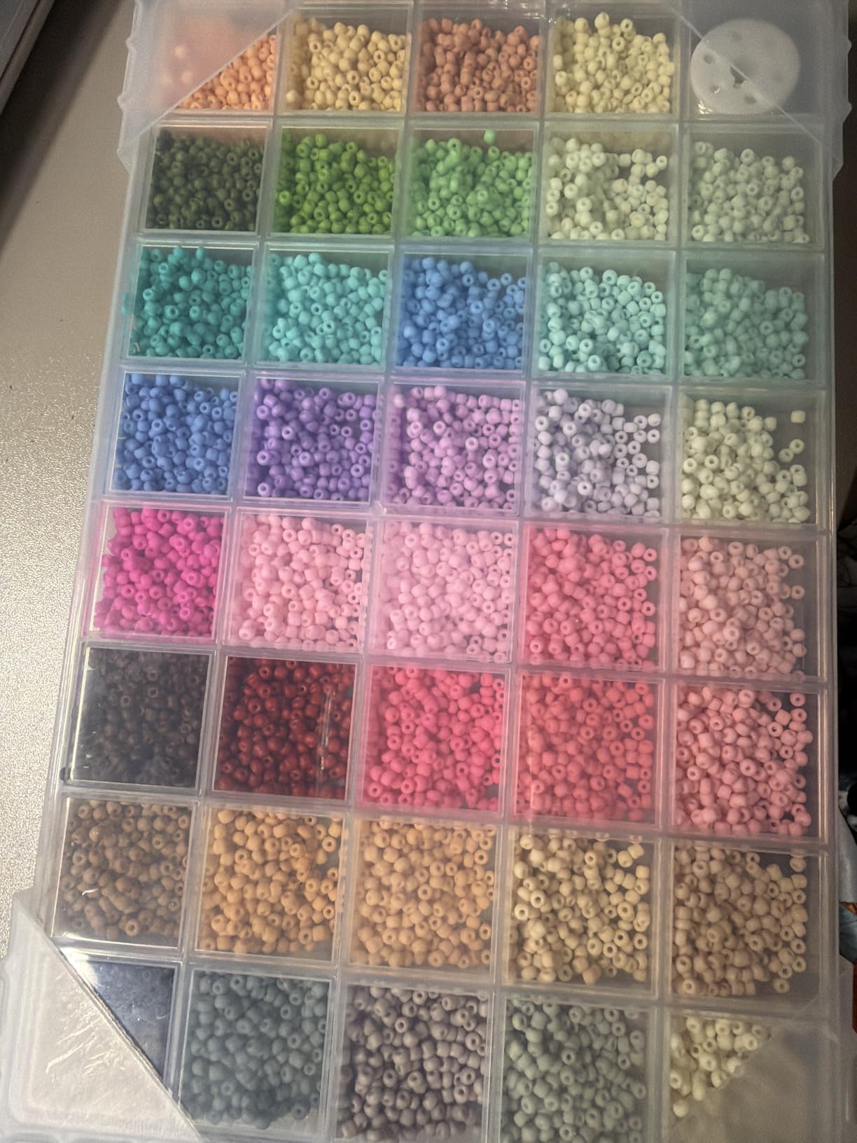 3mm Seed Beads for Jewelry Making, 39 Colors Small Beads for Bracelets customer photo 1
