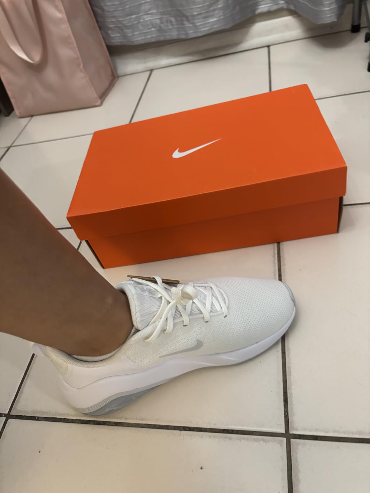 Nike Women's Bella 7 Training/Workout Shoes customer photo 1