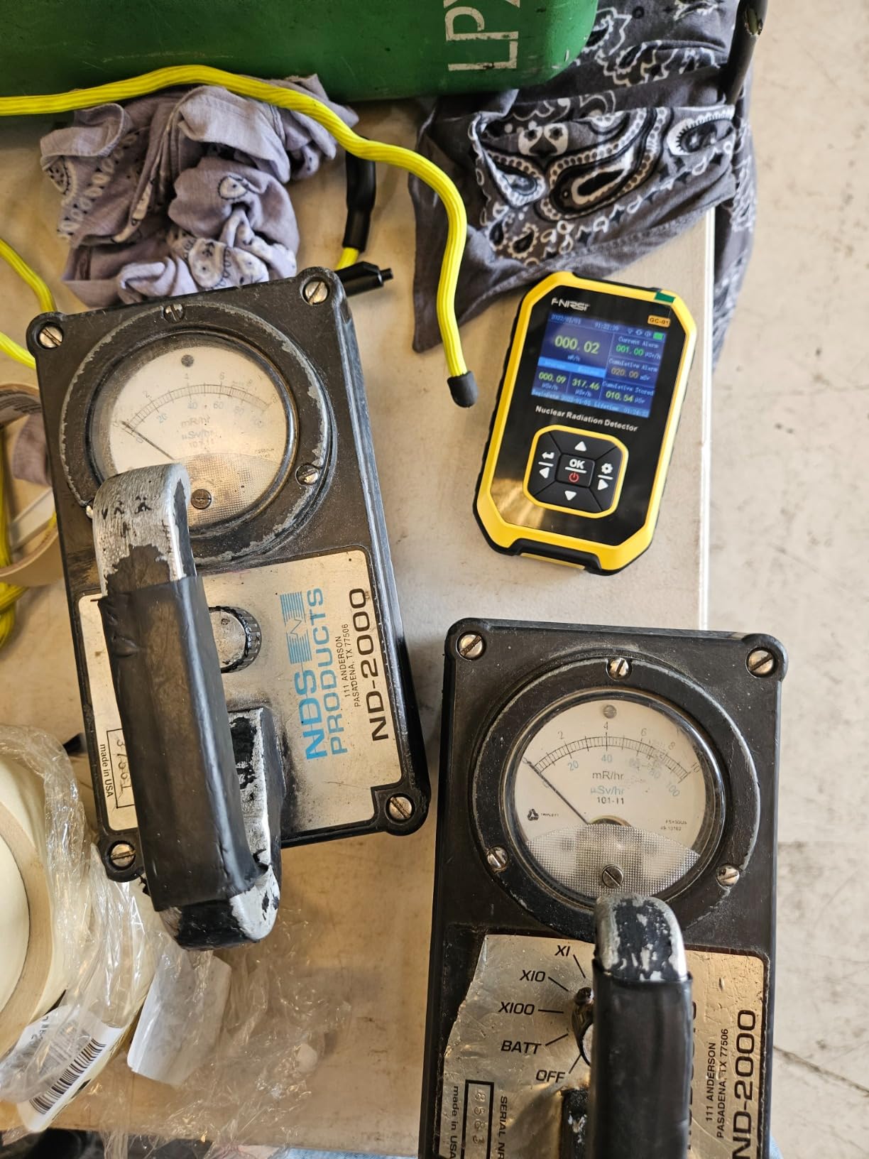 FNIRSI GC-01 Geiger Counter Nuclear Radiation Detector,Curve Display customer photo 1