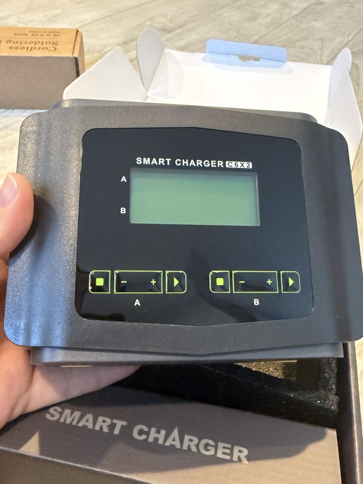 C6X2 Dual LiPo Battery Charger DC 240W 10A,Smart Balance Charger Discharger for LiPo/Li-ion/Life(1-6s) NiCd/NiMH/LiHV/PB,RC Car Battery Charger customer photo 1