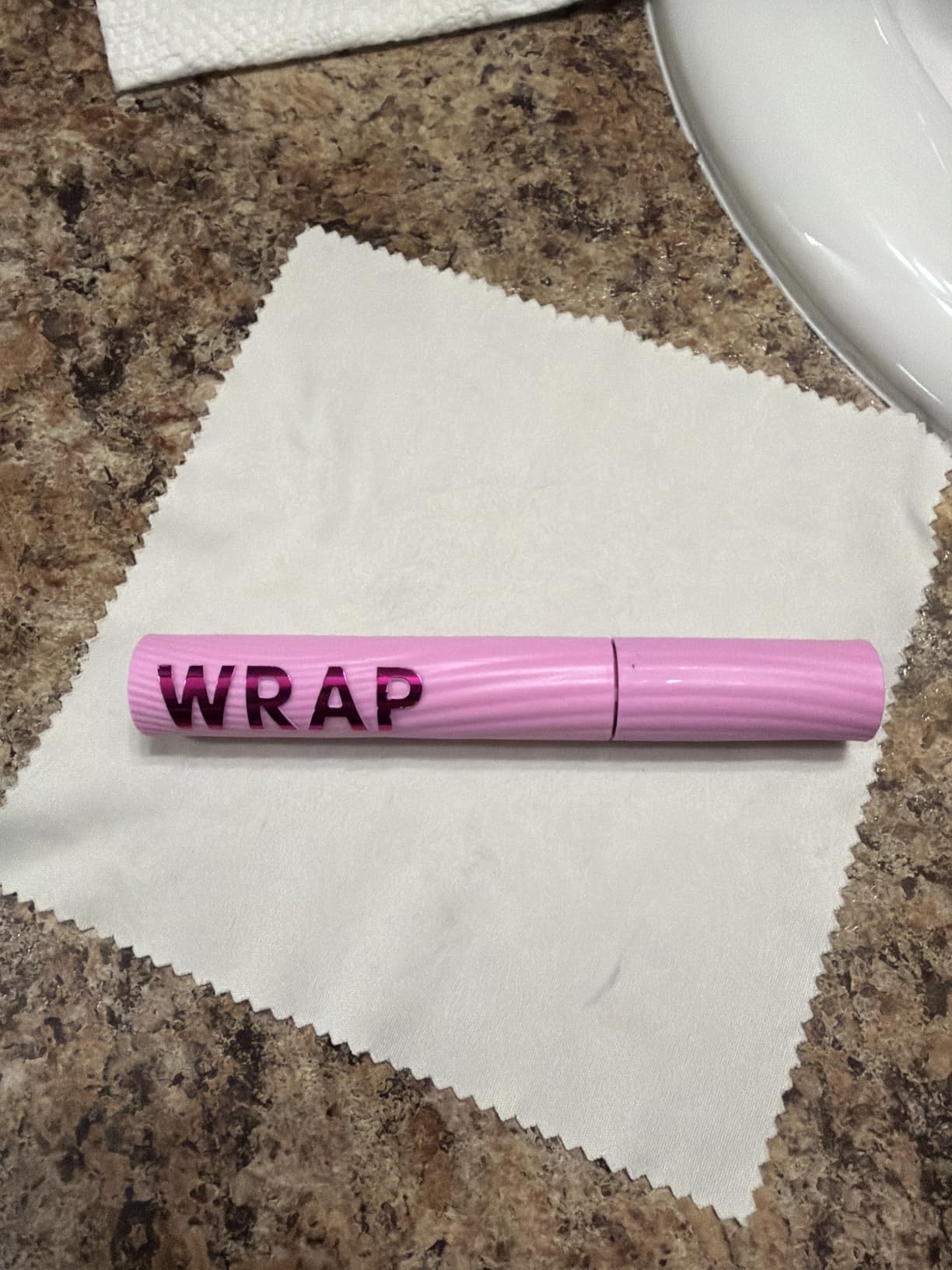 COVERGIRL Eye Enhancer Wrap Tubing Mascara, 30-Hour Wear, Visible Length, Tapered Wand, Effortless Removal, Vegan Formula - 800 Max Motion Black (Intense Black) customer photo 2