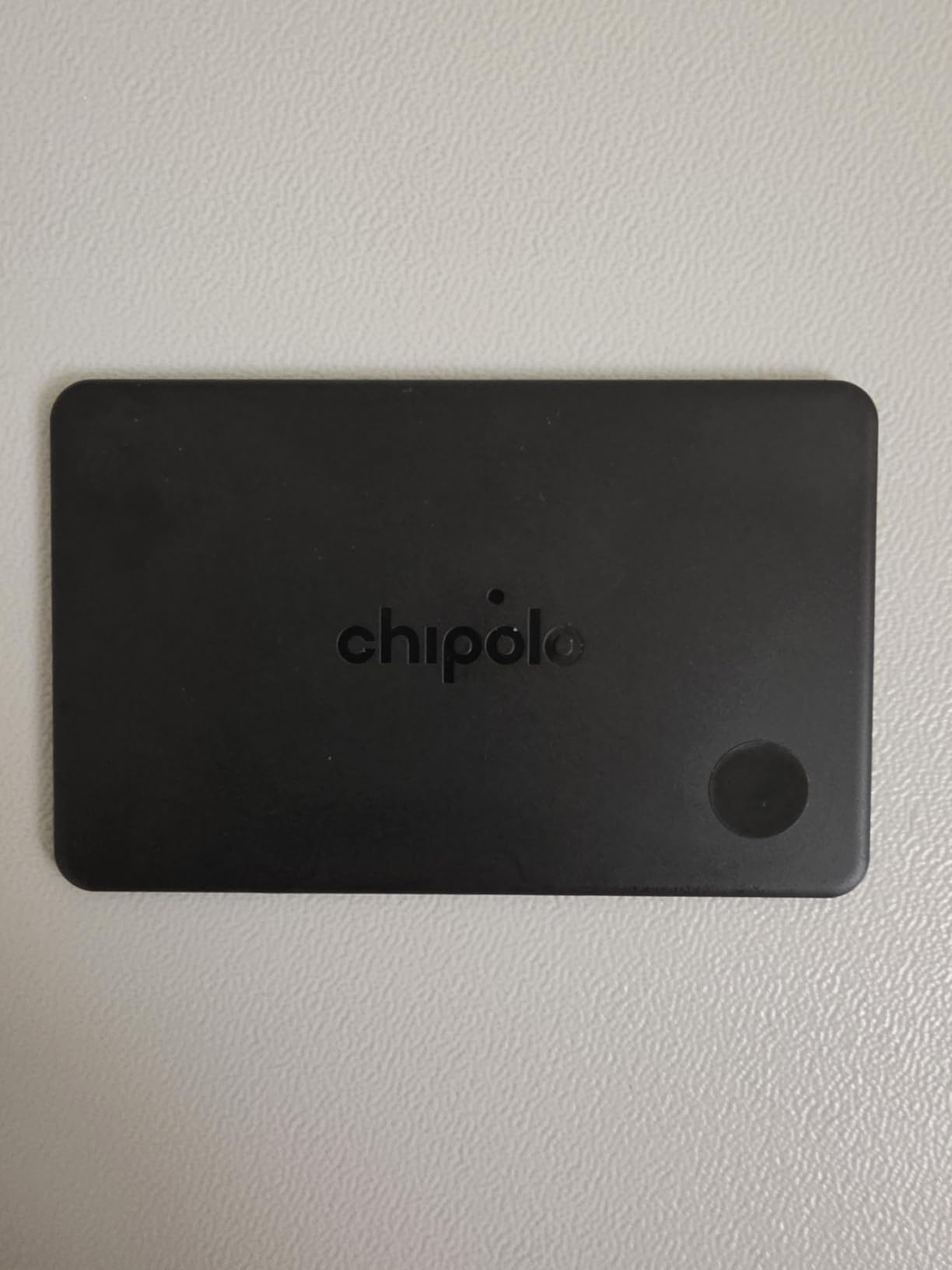 Chipolo CARD – Rechargeable Wallet Tracker Card, Bluetooth Tracker, Item Locator, Passport Finder Compatible with Apple Find My or Find Hub with Call Your Phone & Out of Range Alerts customer photo 2