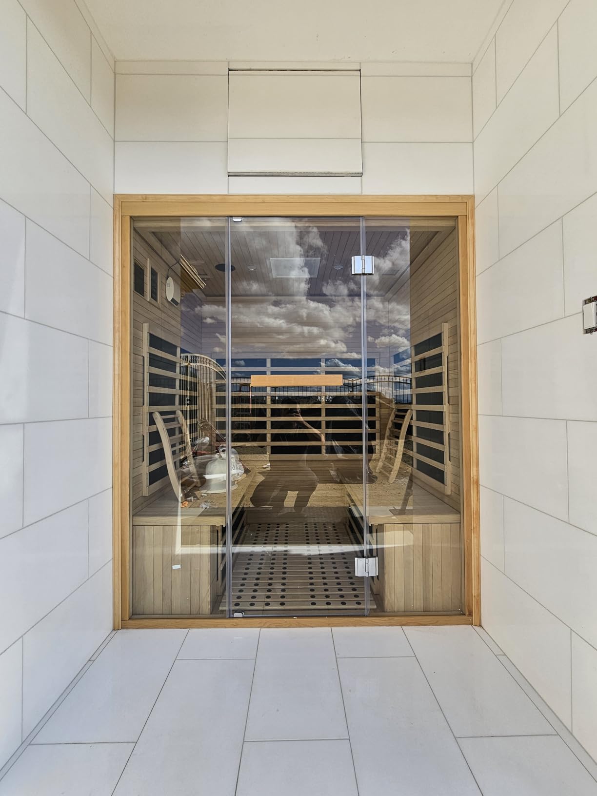 Albott 4 Person Outdoor Sauna, Asphalt Shingle Roof, Low EMF 2850W/240V/20A customer photo 1