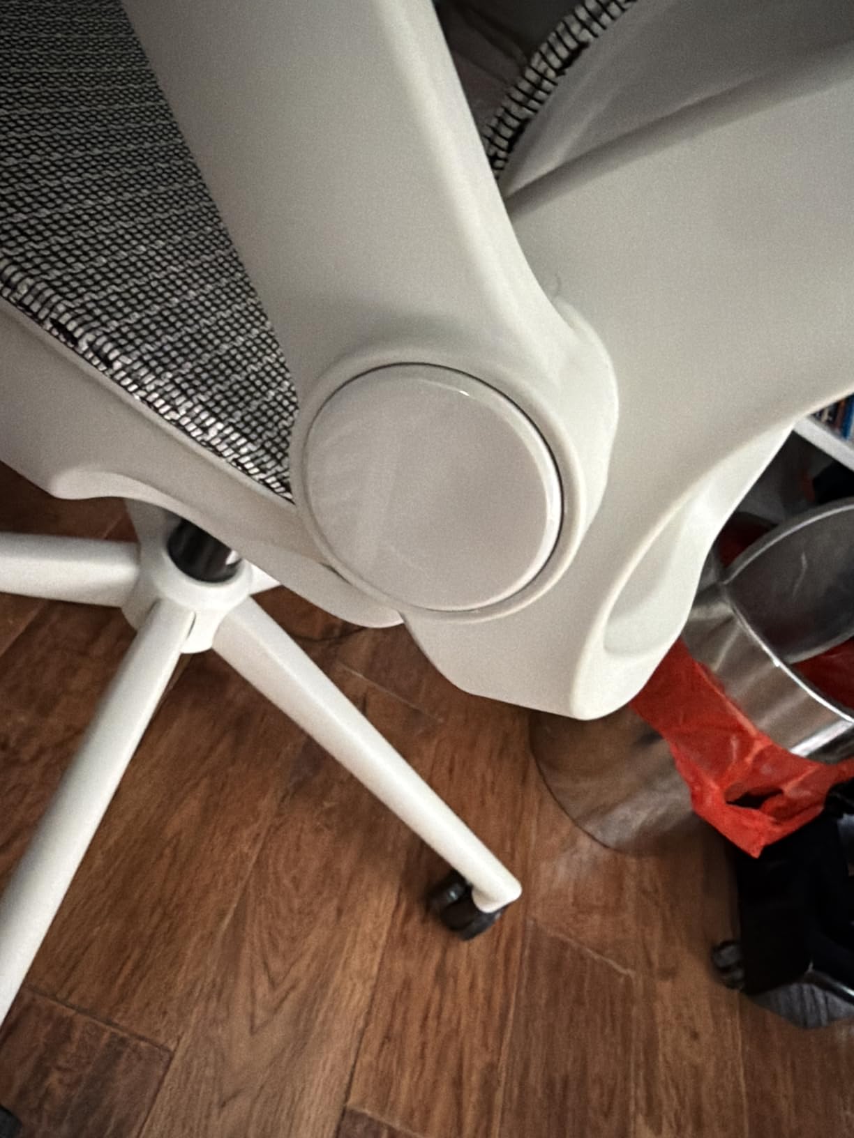 SIHOO B100 Mesh Ergonomic Office Chair with Adaptive Lumbar Support customer photo 2