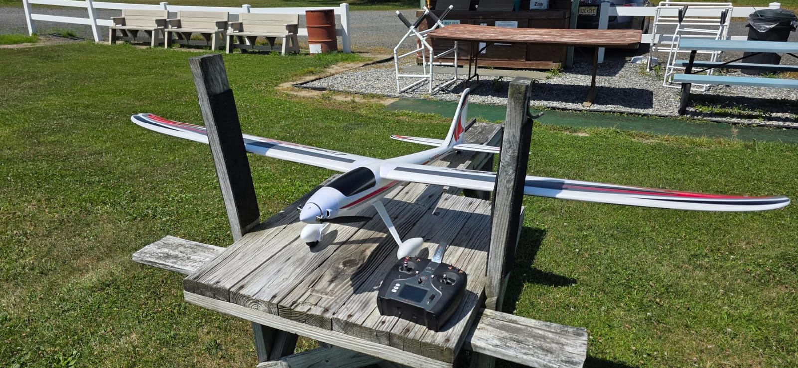 E-flite RC Airplane Conscendo 2.0m BNF Basic (Transmitter, Battery and Charger Not Included) with AS3X+ and Safe Select, EFL32250 customer photo 1