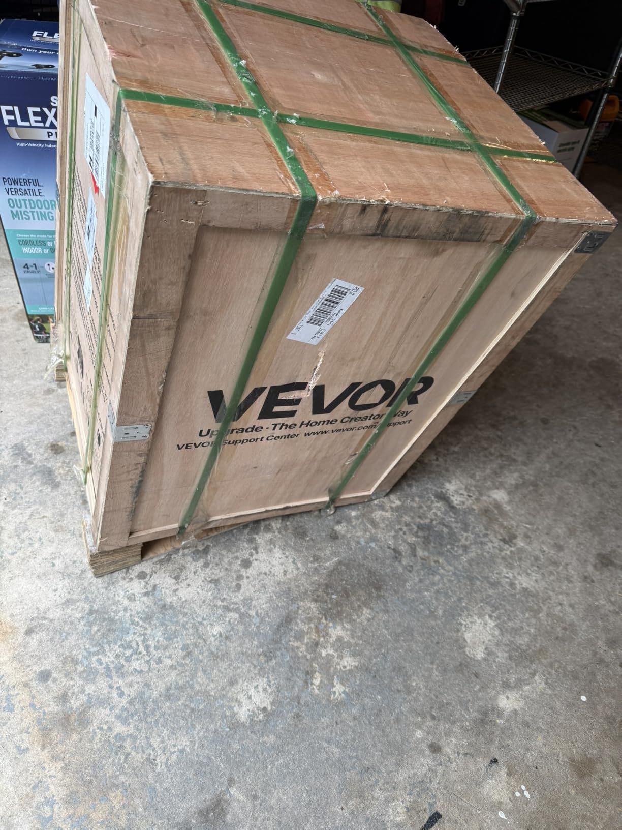 VEVOR Commercial Ice Cream Maker, 22-30L/H Yield, Countertop Soft Serve Machine with 2x6L Hopper 2L Cylinder LCD Panel Puffing Shortage Alarm, Frozen Yogurt Maker for Restaurant Snack Bar customer photo 1